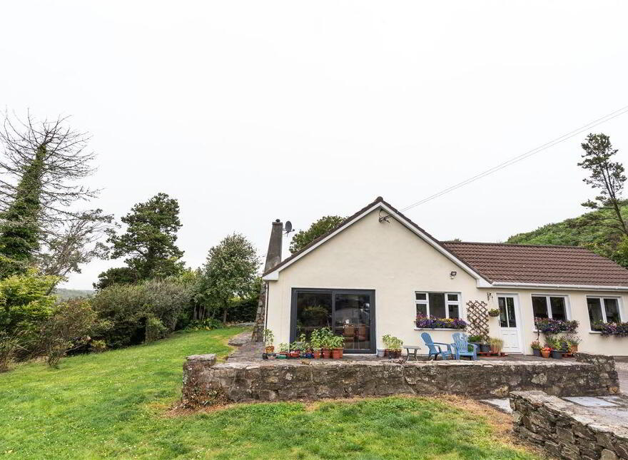 Ferndale, Oysterhaven, Castletown