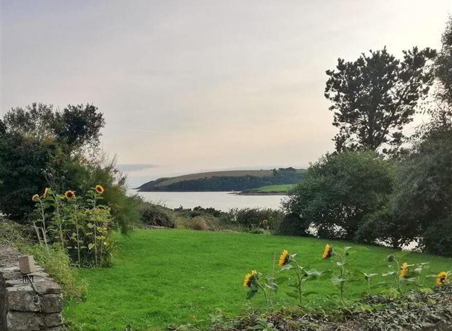 Ferndale, Oysterhaven, Castletown