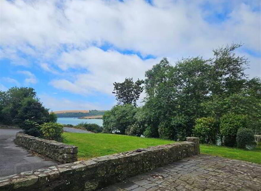 Ferndale, Oysterhaven, Castletown
