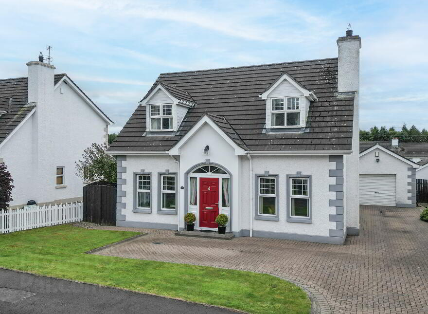 10 Castle Lodge, Randalstown, BT41 2ES photo