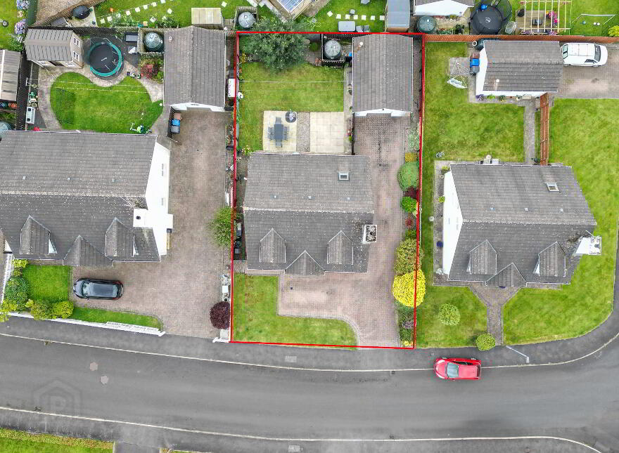 10 Castle Lodge, Randalstown, BT41 2ES