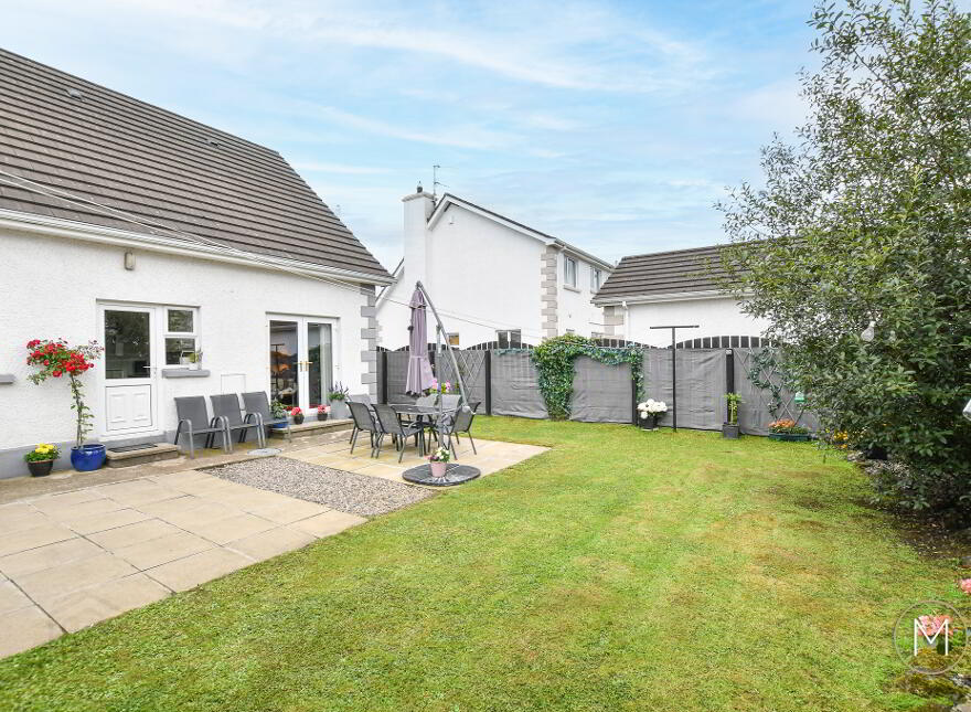 10 Castle Lodge, Randalstown, BT41 2ES