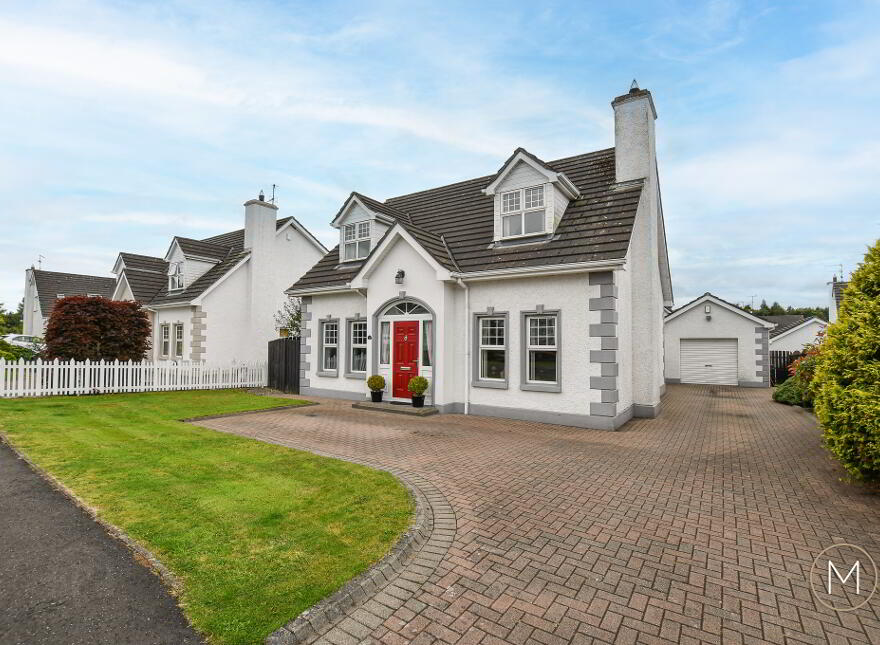 10 Castle Lodge, Randalstown, BT41 2ES
