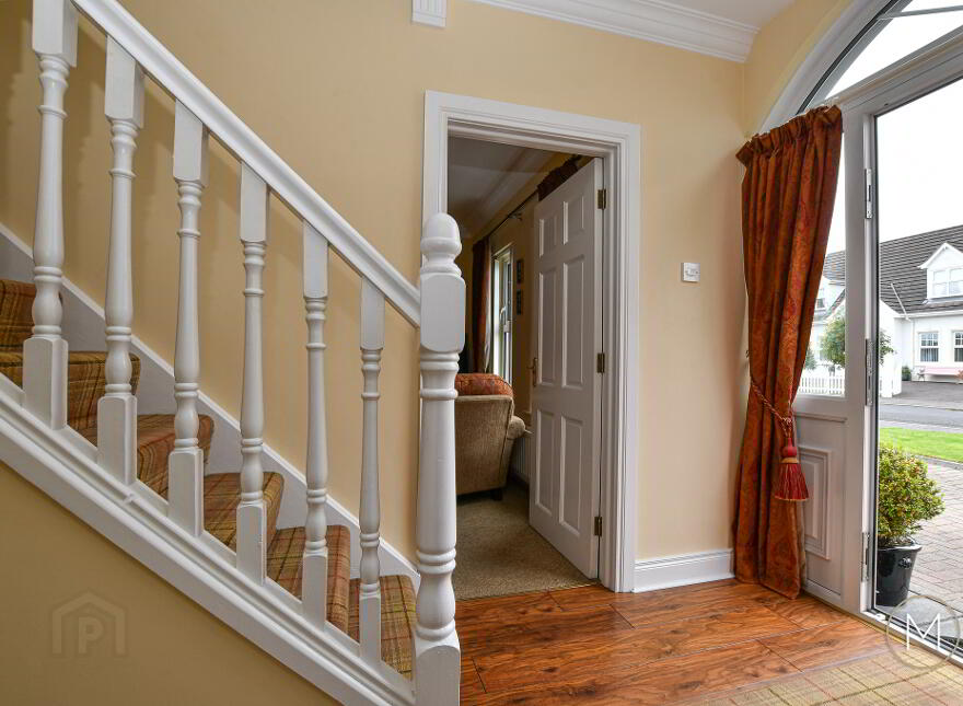 10 Castle Lodge, Randalstown, BT41 2ES