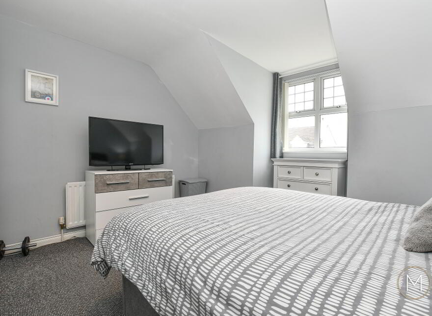 10 Castle Lodge, Randalstown, BT41 2ES