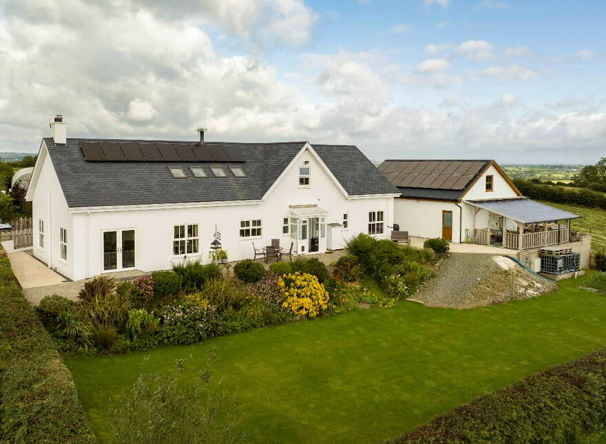 12 Brackagh Road, Poyntzpass, BT35 6RL