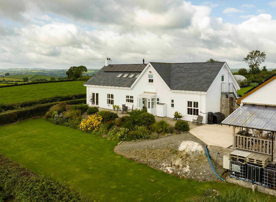 12 Brackagh Road, Poyntzpass, BT35 6RL
