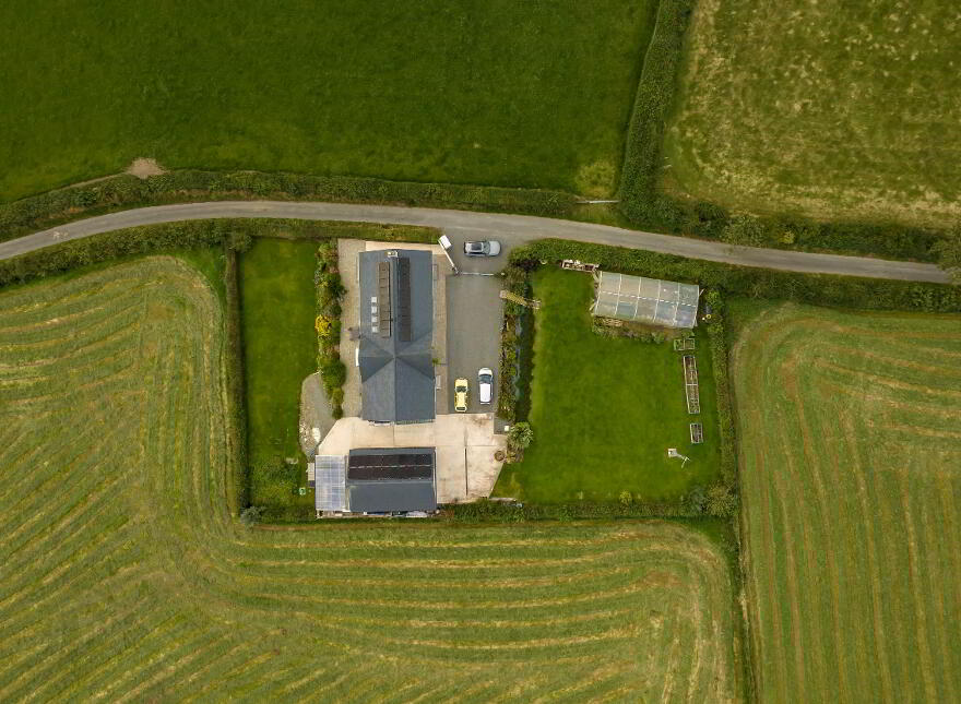 12 Brackagh Road, Poyntzpass, BT35 6RL