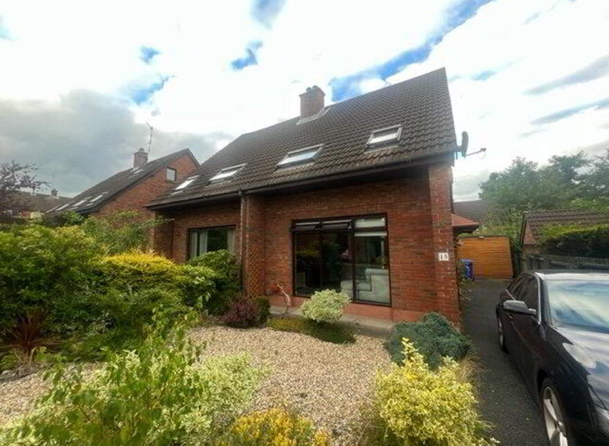 15 Lakeside Drive, Belfast, BT10 0NU photo