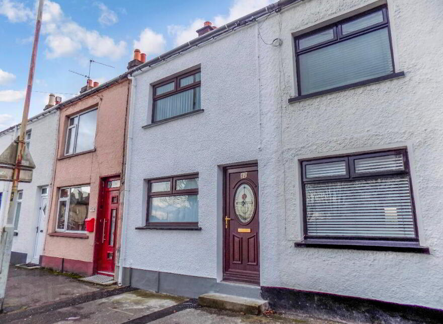 88 Low Road, Lisburn, BT27 4TJ photo