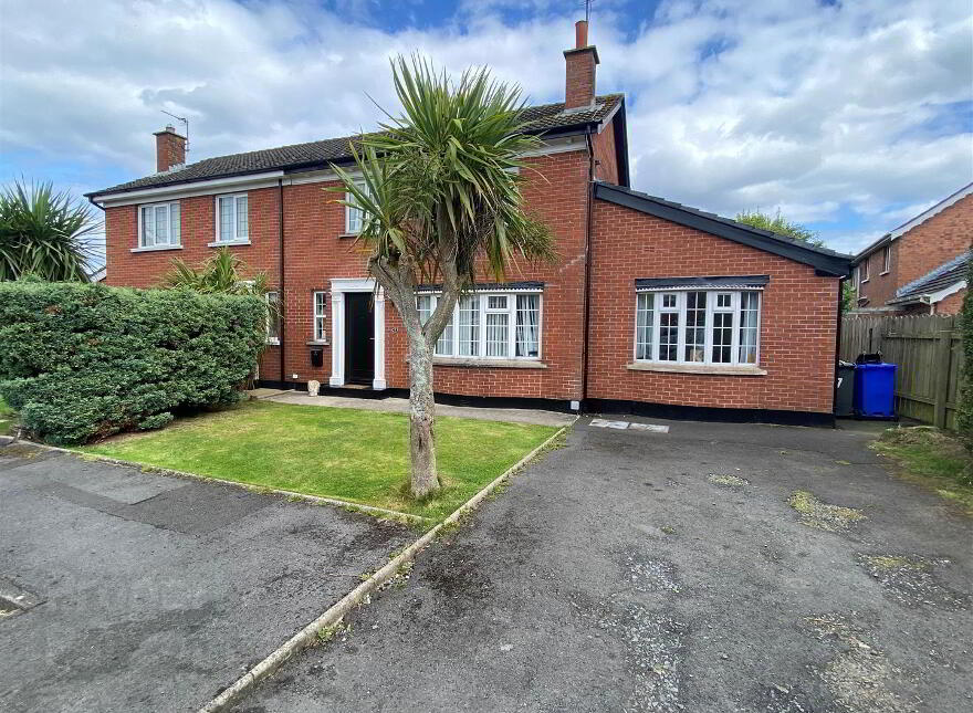 7 Ballycrochan Court, Bangor, BT19 6PP photo