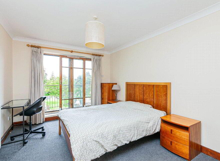 44 Danesfort, Belfast, BT9 5QL