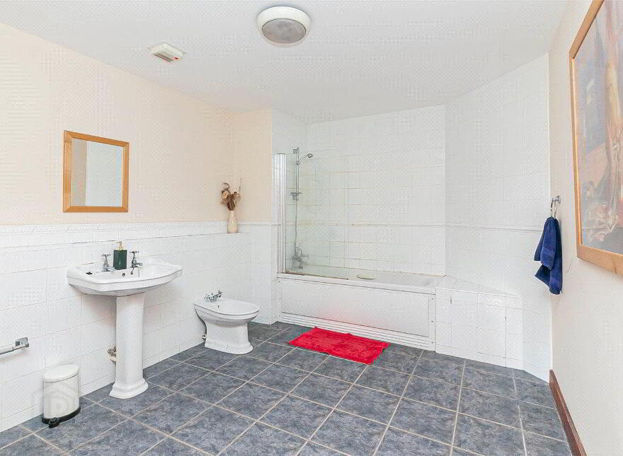 44 Danesfort, Belfast, BT9 5QL