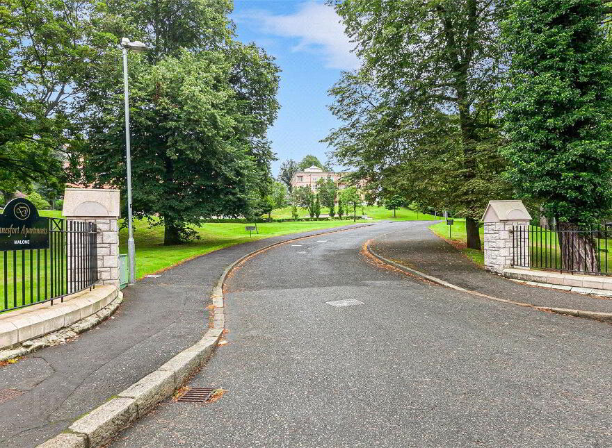 44 Danesfort, Belfast, BT9 5QL