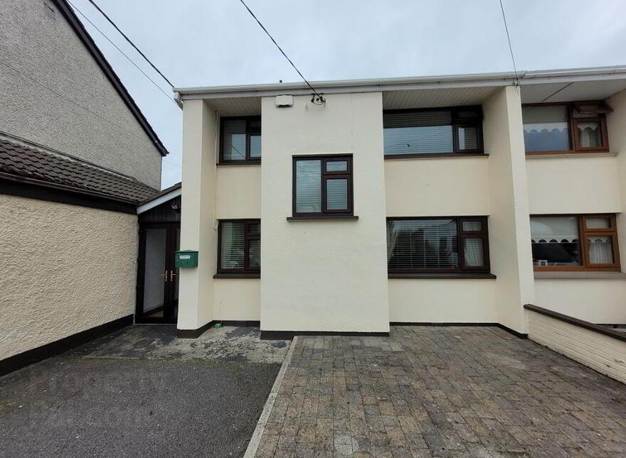 23 Saint Cianan's Villas, Duleek, Meath, A92CX38 photo