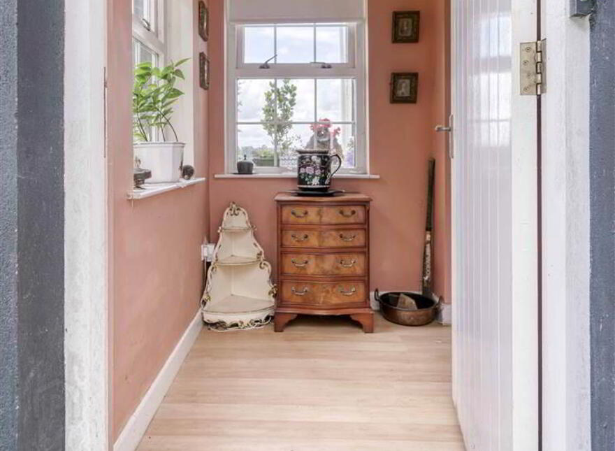Larch Cottage, 16 Drumlin Road, Donaghcloney, BT66 7NJ