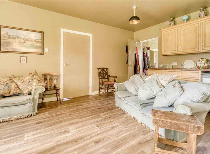 Larch Cottage, 16 Drumlin Road, Donaghcloney, BT66 7NJ
