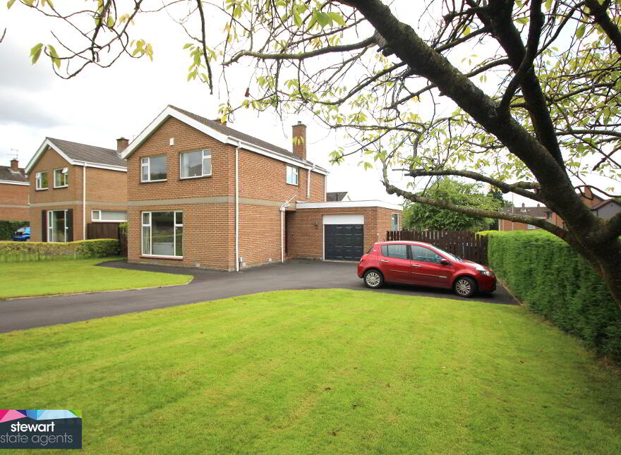 6 Magheralve Park South, Lisburn, BT28 3NN photo