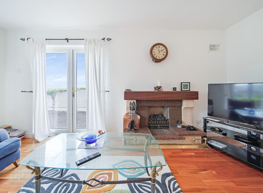 The Narrows, 8 Fintra Bay, Killybegs, F94R8Y4