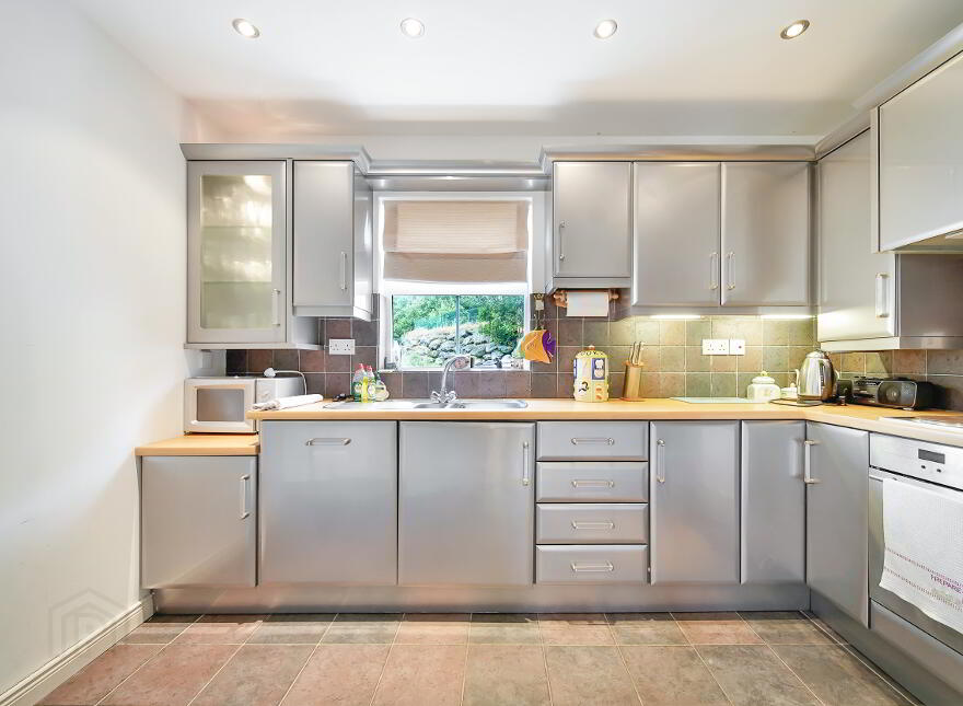The Narrows, 8 Fintra Bay, Killybegs, F94R8Y4