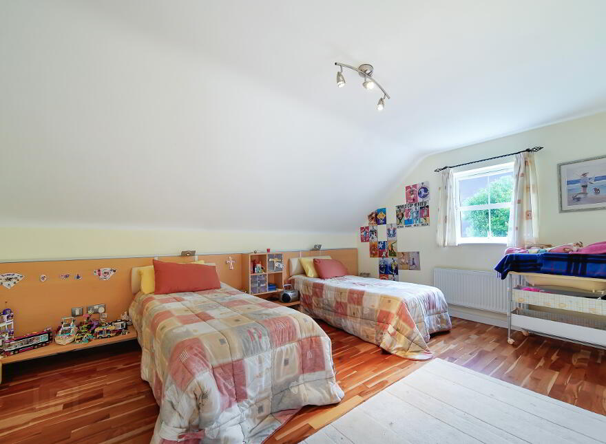 The Narrows, 8 Fintra Bay, Killybegs, F94R8Y4