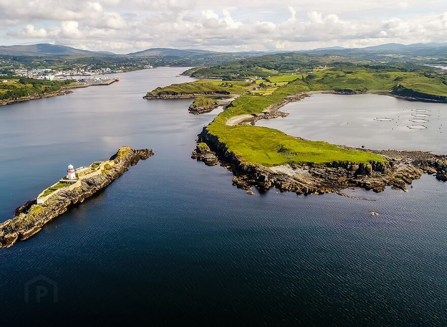 The Narrows, 8 Fintra Bay, Killybegs, F94R8Y4