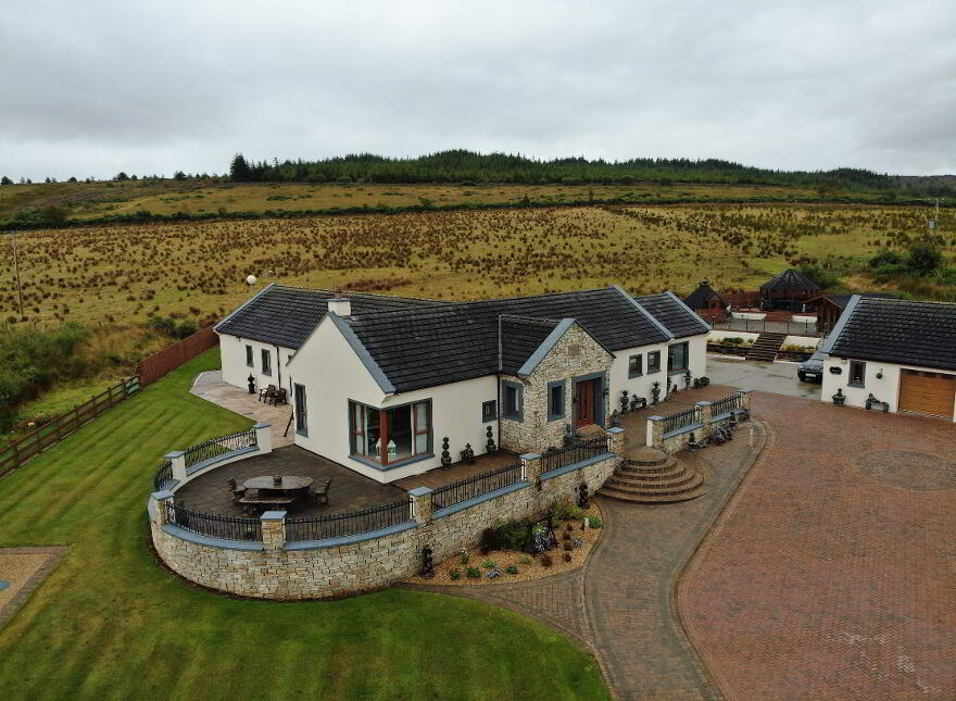 151 Carnamuff Road, Limavady, BT49 9JG