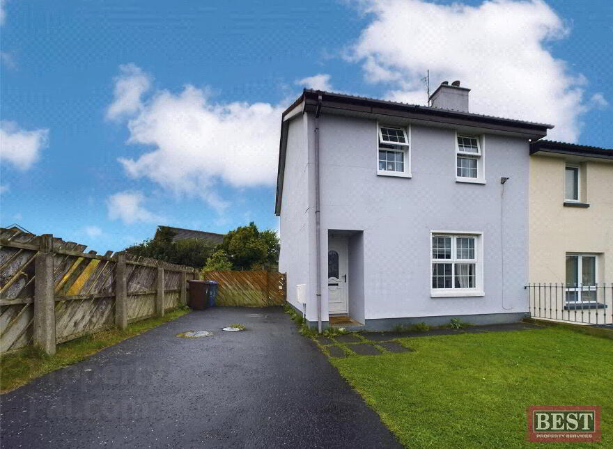 11 Altnaveigh Park, Newry, BT35 8XB photo