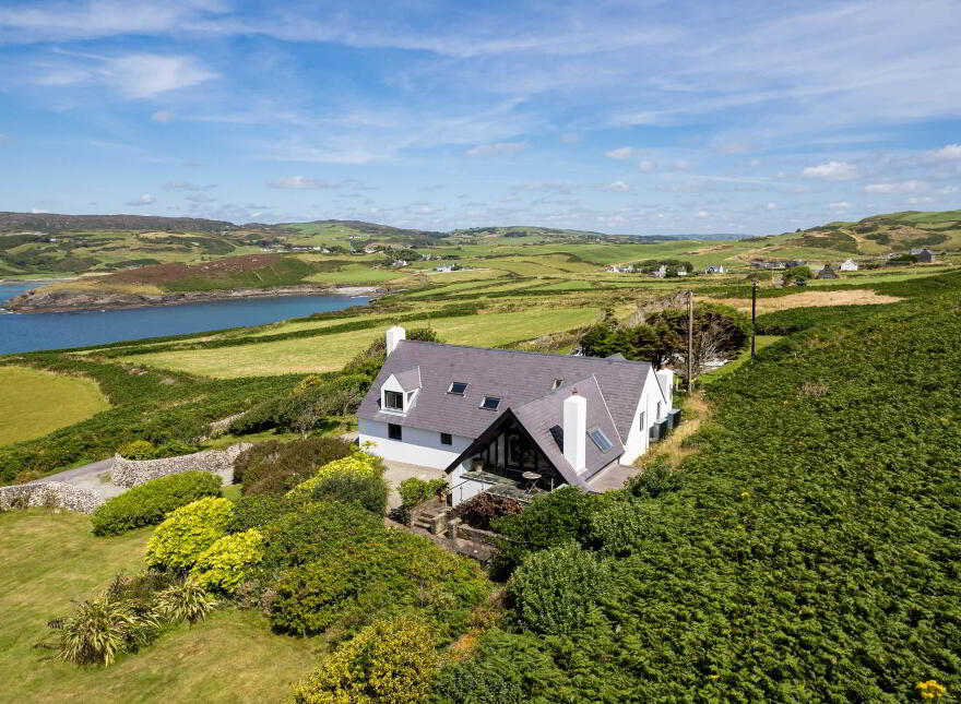 Toe Head, Castletownshend, P81T226