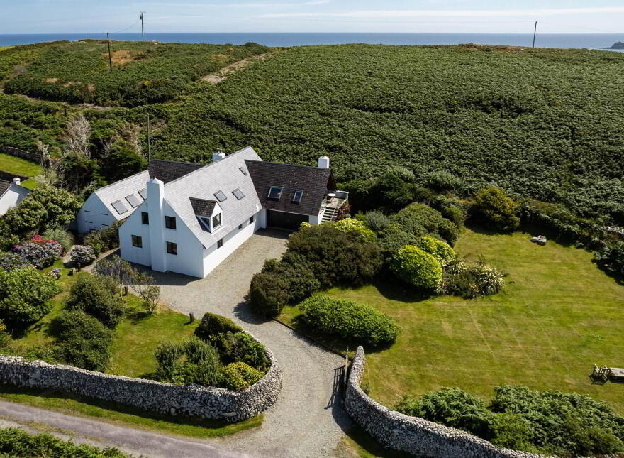Toe Head, Castletownshend, P81T226