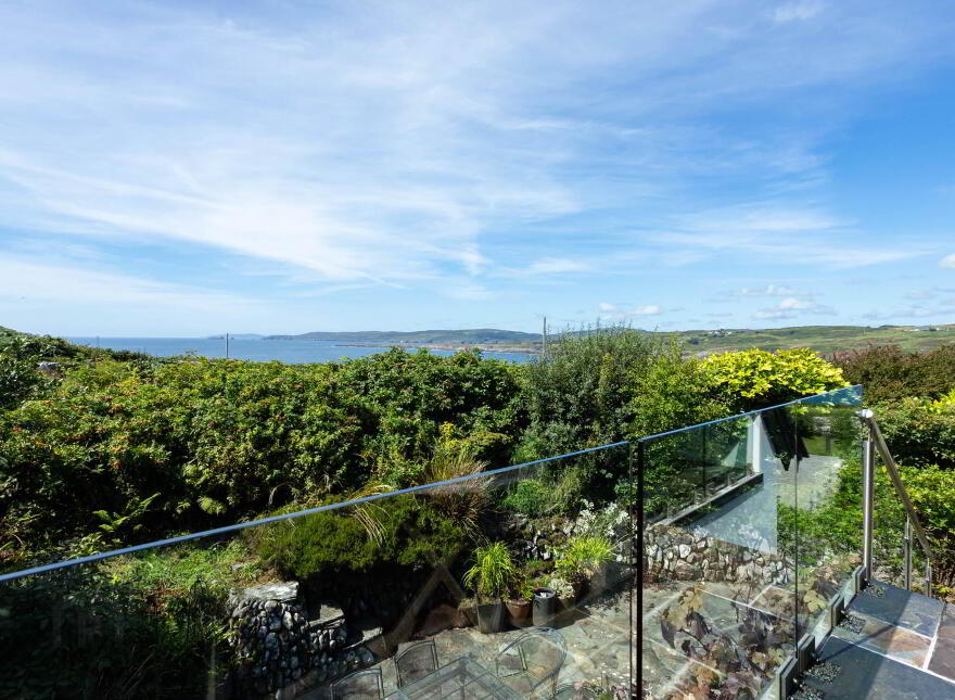 Toe Head, Castletownshend, P81T226