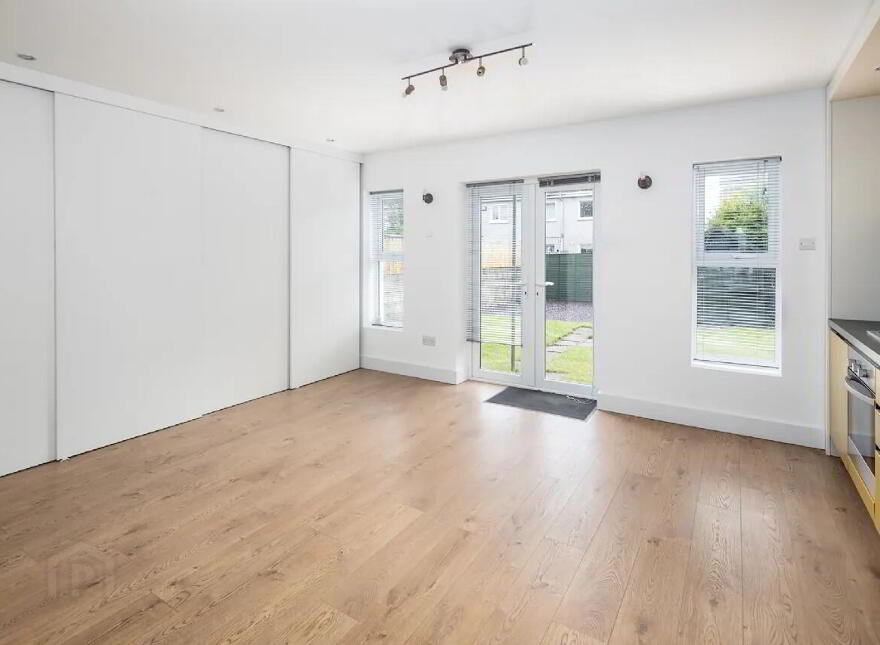 13 Millbrook Lawn, Midleton, Cork, P25AN25