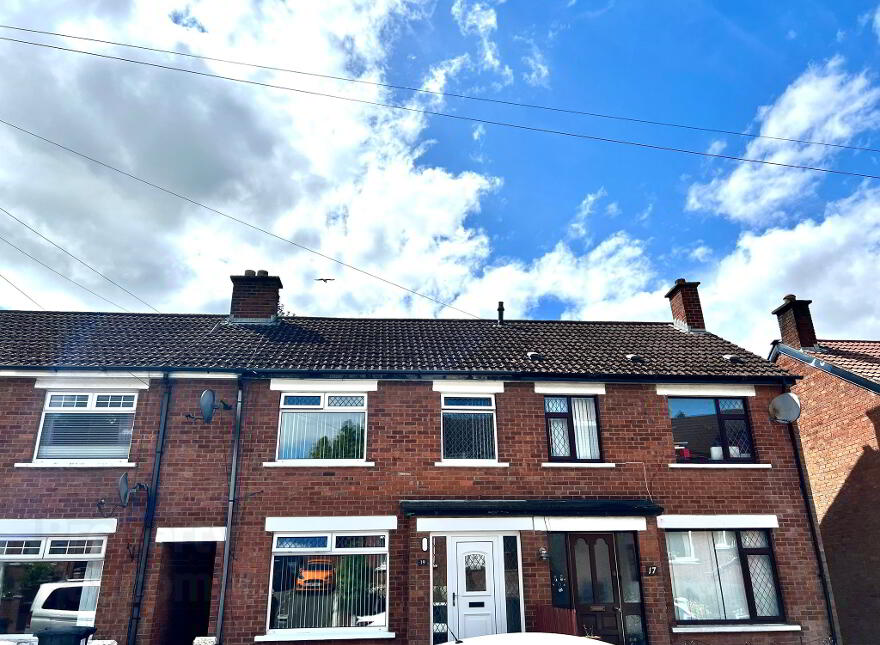 19 Knockmount Gardens, Belfast, BT5 6GP photo