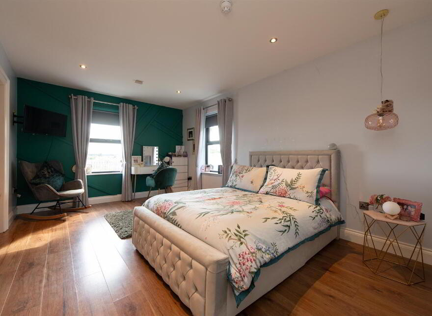 42b The Heights, Loughinisland, Downpatrick, BT30 8PX