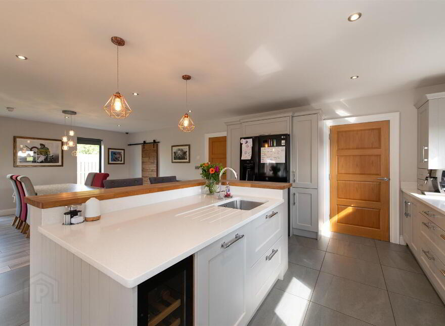 42b The Heights, Loughinisland, Downpatrick, BT30 8PX