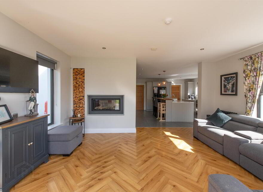 42b The Heights, Loughinisland, Downpatrick, BT30 8PX
