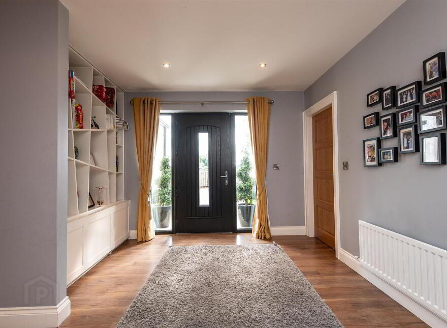 42b The Heights, Loughinisland, Downpatrick, BT30 8PX