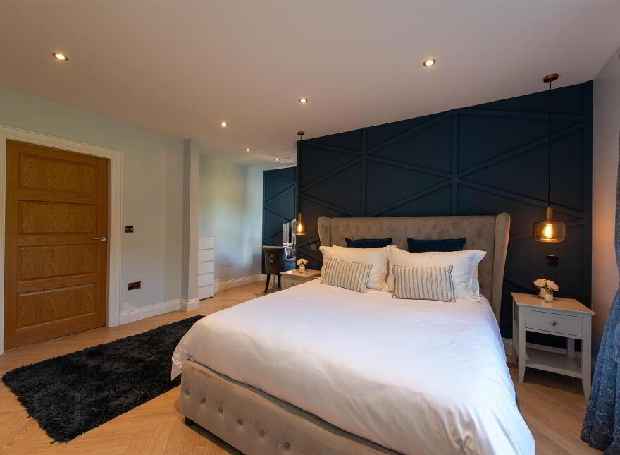 42b The Heights, Loughinisland, Downpatrick, BT30 8PX