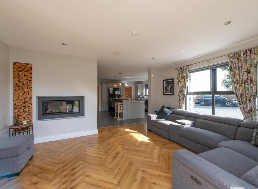 42b The Heights, Loughinisland, Downpatrick, BT30 8PX