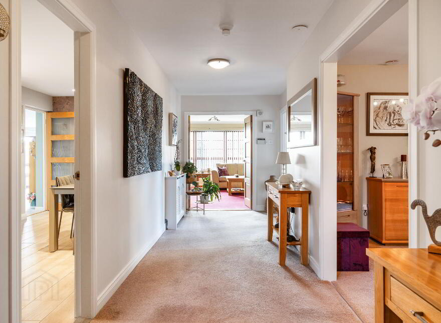 Ballinderry Country House, 1c Old Road, Ballinderry Upper, Lisburn, BT28 2NJ