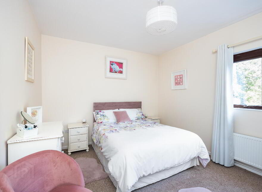 Ballinderry Country House, 1c Old Road, Ballinderry Upper, Lisburn, BT28 2NJ