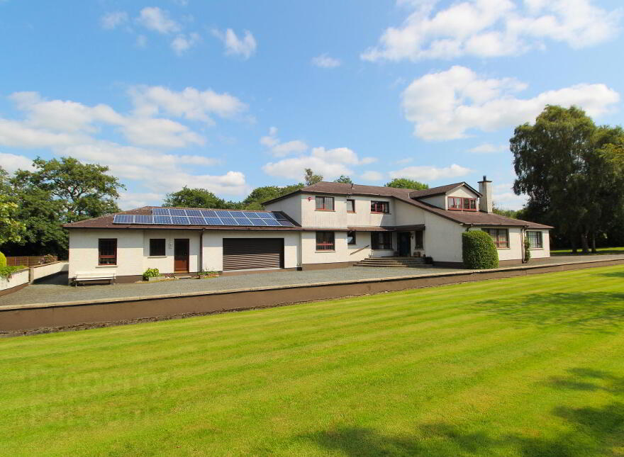 Ballinderry Country House, 1c Old Road, Ballinderry Upper, Lisburn, BT28 2NJ photo