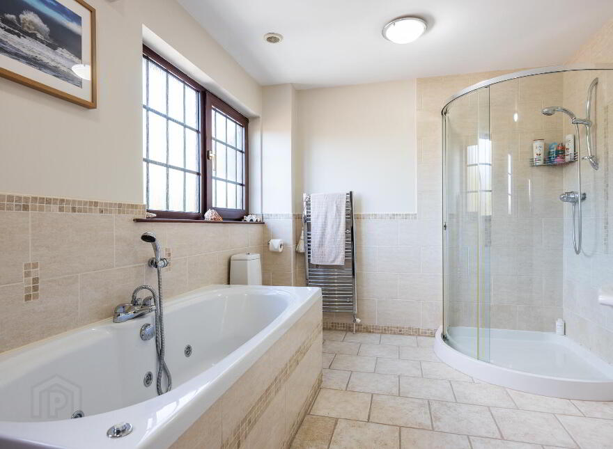 Ballinderry Country House, 1c Old Road, Ballinderry Upper, Lisburn, BT28 2NJ