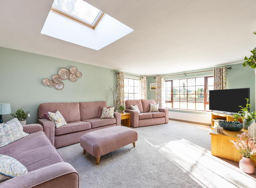 Ballinderry Country House, 1c Old Road, Ballinderry Upper, Lisburn, BT28 2NJ