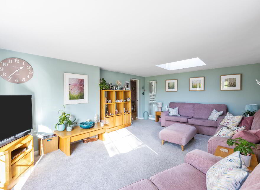 Ballinderry Country House, 1c Old Road, Ballinderry Upper, Lisburn, BT28 2NJ