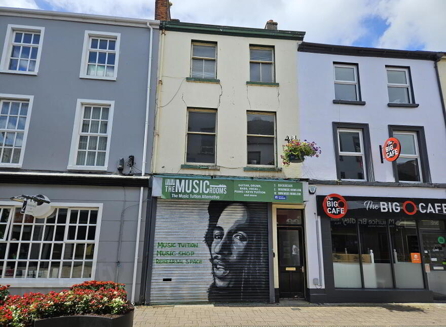 21 New Row, Coleraine, BT52 1AD photo