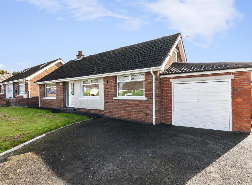 4 Twinburn Park, Newtownabbey, BT37 0EP photo