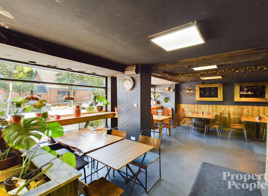 194 Duncairn Gardens, Belfast, BT15 2GN