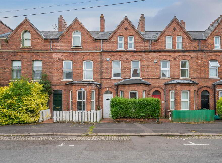 9 Rugby Parade, Belfast, BT7 1PY photo