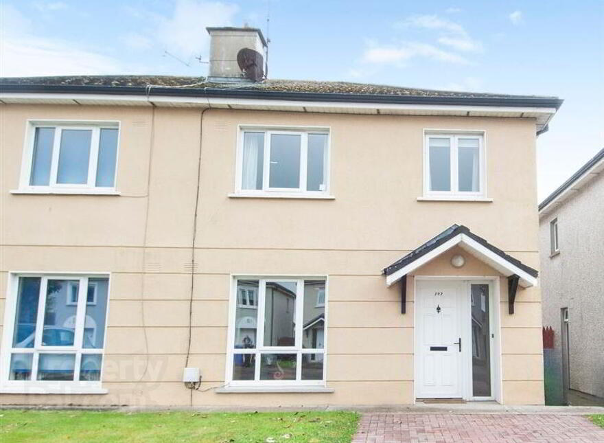 193 The Heath, Gorey, Wexford, Y25E527 photo